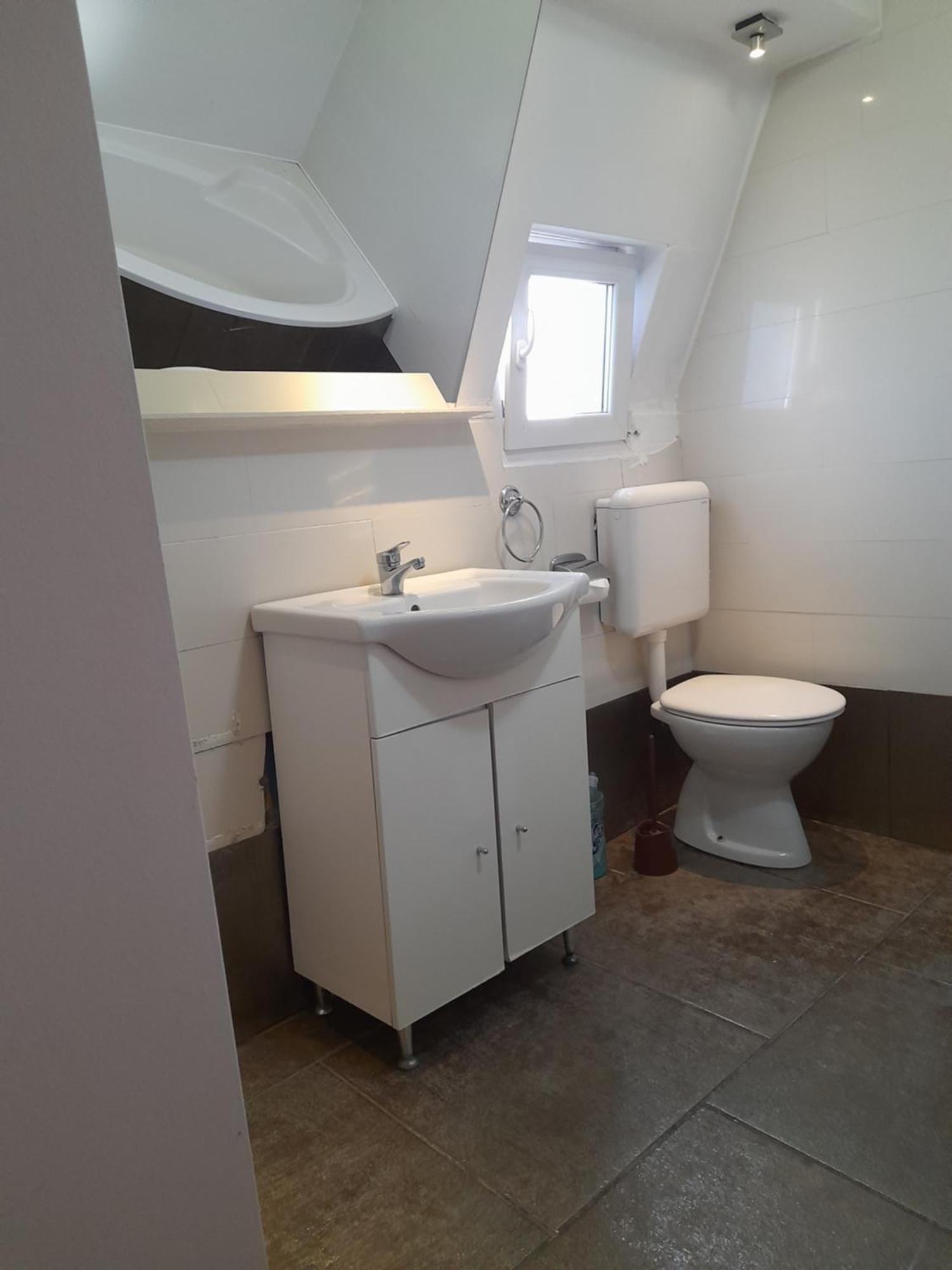 Апартаменты Garsoniera Sic Zona Terapia Zona Linistita La Casa Cu Parcare Клуж-Напока Экстерьер фото